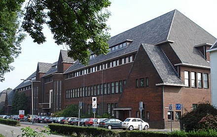 Maastricht School of Translation and Interpreting